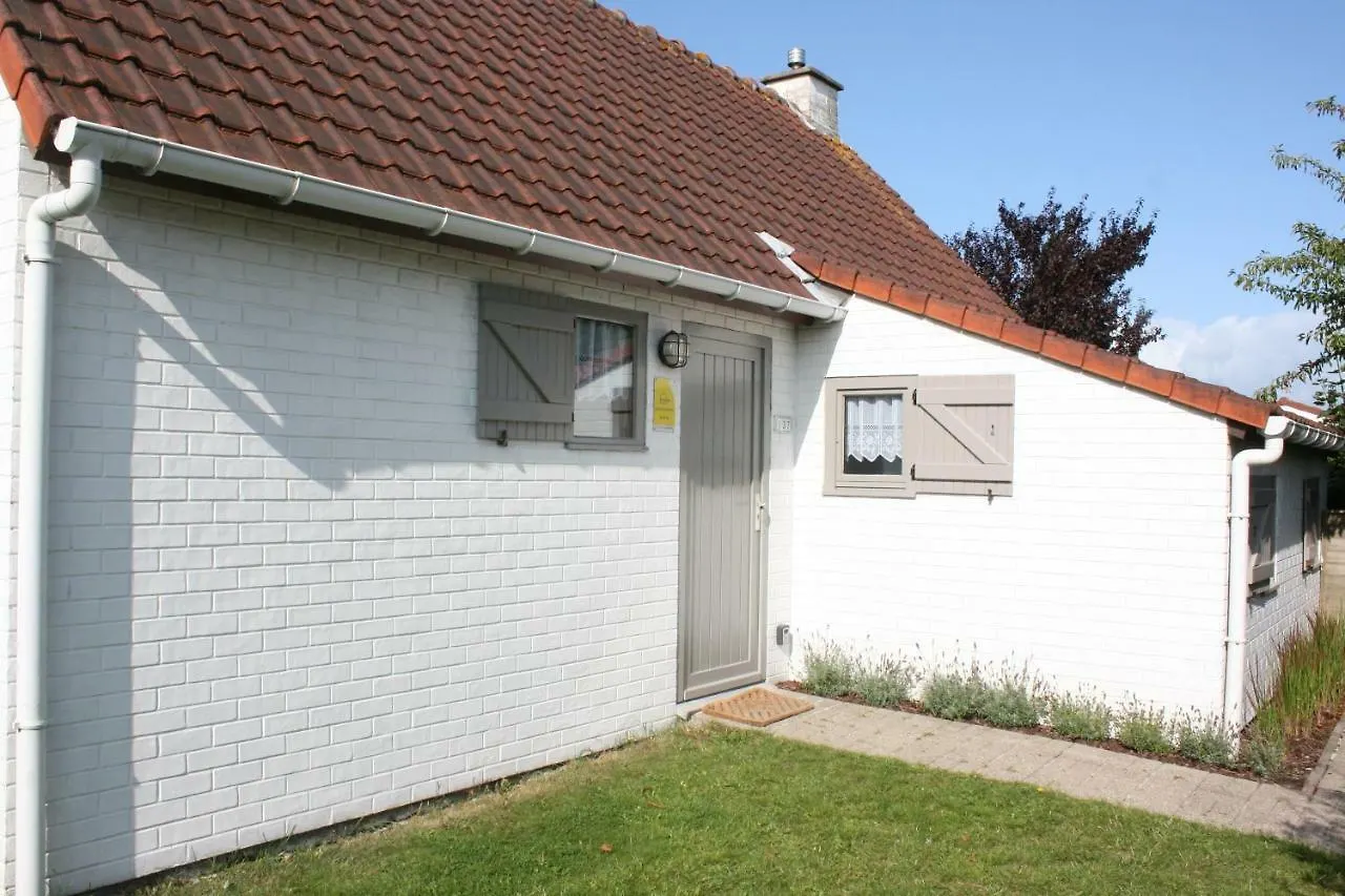 Holiday home Vakantienestje Bredene